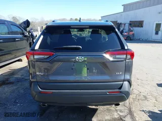 2022 Toyota RAV4 XLE with VIN 2T3W1RFVXNW201664, listed as a IAAI auction lot 41781586 with 59,236 mi miles. Bid and sale history available at carsss.com. Image 16.