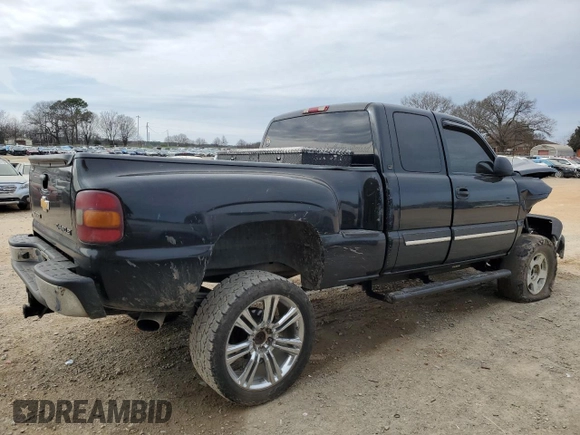 2003 Chevrolet Silverado 1500 Work Truck with VIN 1GCEC19T53Z159919, listed as a Copart auction lot 45945205 with 195,012 mi miles and Salvage Title. Bid and sale history available at carsss.com. Image 3.