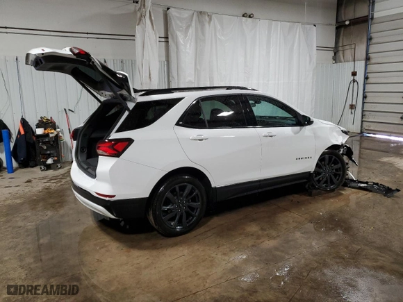 2024 Chevrolet Equinox RS with VIN 3GNAXMEG4RS102041, listed as a Copart auction lot 45669205 with 18,229 mi miles and Salvage Title. Bid and sale history available at carsss.com. Image 3.