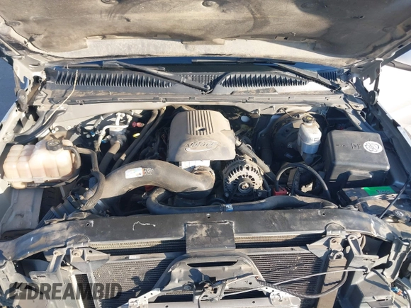 2007 Chevrolet Silverado 1500 LS with VIN 2GCEC13V771135632, listed as a IAAI auction lot 41770675 with 205,704 mi miles and . Bid and sale history available at DreamBid. Image 10.