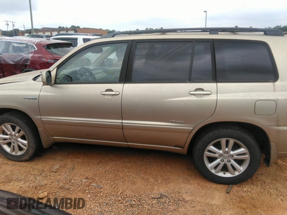 2007 Toyota Highlander w/3rd Row z VIN JTEDW21A070019074, wystawiony jako IAAI lot #40342502 z przebiegiem 253 967 mil mil oraz . Historia ofert i sprzedaży dostępna na DreamBid. Obrazek 14.