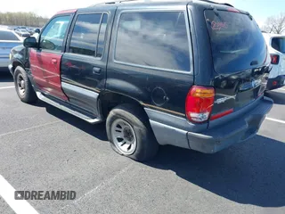 1998 Mercury Mountaineer with VIN 4M2ZU55P4WUJ27313, listed as a IAAI auction lot 41824204 with 207,626 mi miles. Bid and sale history available at carsss.com. Image 3.