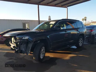 2024 Jeep Grand Cherokee Limited with VIN 1C4RJKBG3R8939135, listed as a IAAI auction lot 41283320 with 15,997 mi miles and . Bid and sale history available at DreamBid. Image 15.