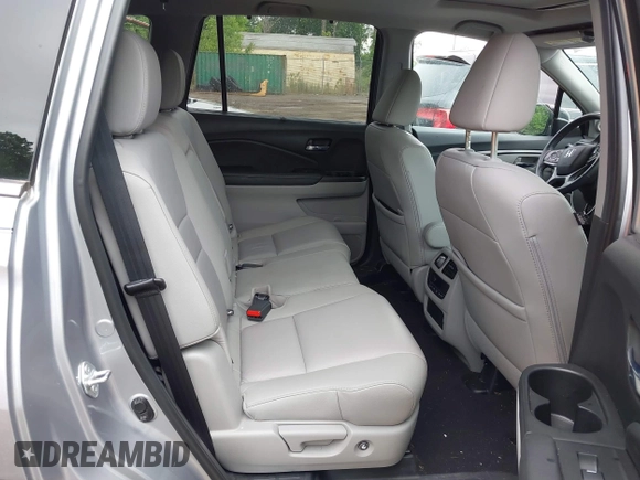 2021 Honda Pilot Special Edition with VIN 5FNYF6H28MB066328, listed as a IAAI auction lot 42231908 with 44,099 mi miles and . Bid and sale history available at DreamBid. Image 8.