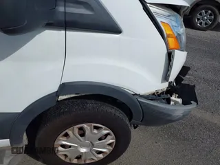2018 Ford Transit с VIN 1FTYR1YM0JKA92299, выставлен на аукционе IAAI как лот 42585313 с пробегом 156 791 миль миль и . История ставок и продаж доступна на DreamBid. Изображение 18.