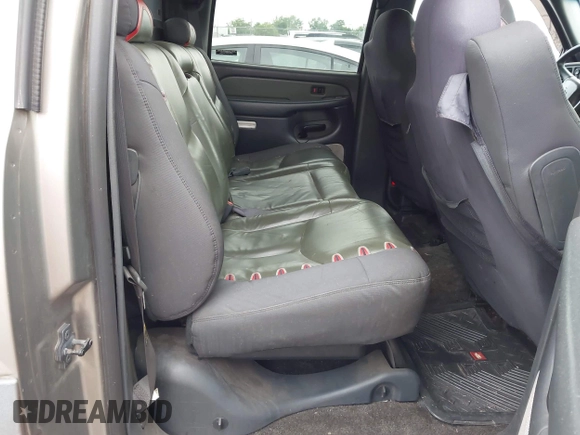 2002 Chevrolet Avalanche z VIN 3GNEK13T42G153921, wystawiony jako IAAI lot #42466306 z przebiegiem 207 826 mil mil oraz . Historia ofert i sprzedaży dostępna na DreamBid. Obrazek 8.