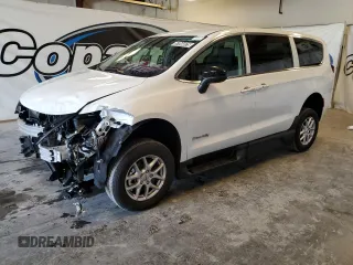 2024 Chrysler Voyager LX z VIN 2C4RC1CG2RR152488, wystawiony jako Copart lot #57044075 z przebiegiem 272 mil mil oraz Tytuł czysty. Historia ofert i sprzedaży dostępna na DreamBid. Obrazek 1.