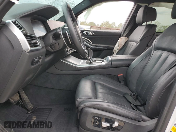 2022 BMW X5 xDrive40i with VIN 5UXCR6C01N9M26766, listed as a Copart auction lot 50990865 with 24,036 mi miles and Salvage Title. Bid and sale history available at DreamBid. Image 7.