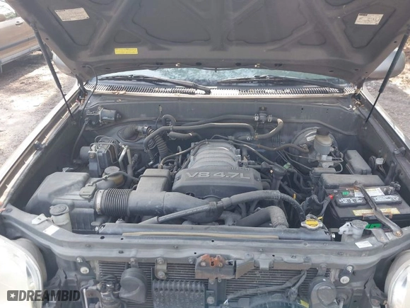 2004 Toyota Sequoia SR5 with VIN 5TDZT34A14S234332, listed as a IAAI auction lot 42044105 with 218,575 mi miles. Bid and sale history available at carsss.com. Image 10.