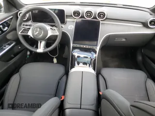 2025 Mercedes-Benz C 300 with VIN W1KAF4GBXSR252554, listed as a Copart auction lot 52370245 with 1,401 mi miles and Salvage Title. Bid and sale history available at DreamBid. Image 8.