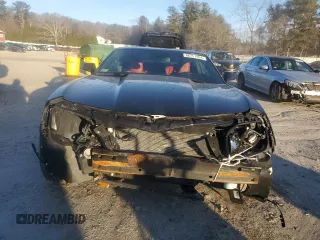 2010 Chevrolet Camaro 2SS z VIN 2G1FT1EW1A9155502, wystawiony jako Copart lot #86751964 z przebiegiem 101 879 mil mil oraz Szkody całkowita. Historia ofert i sprzedaży dostępna na DreamBid. Obrazek 5.
