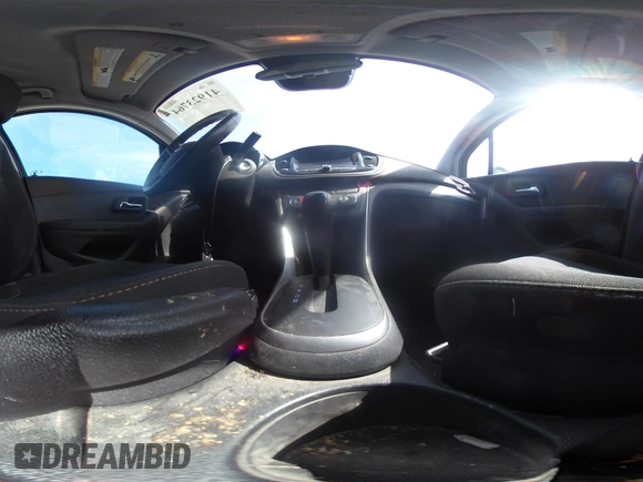 2020 Chevrolet Trax LS with VIN 3GNCJNSB6LL208534, listed as a IAAI auction lot 41923764 with 88,009 mi miles. Bid and sale history available at carsss.com. Image 21.
