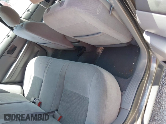 2005 Ford Taurus SE с VIN 1FAHP53205A262987, выставлен на аукционе IAAI как лот 42580079 с пробегом 104 996 миль миль и . История ставок и продаж доступна на DreamBid. Изображение 8.