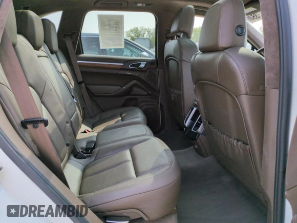2011 Porsche Cayenne S Hybrid with VIN WP1AE2A23BLA92996, listed as a Copart auction lot 70785354 with 78,214 mi miles and Clean title. Bid and sale history available at DreamBid. Image 11.