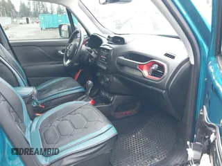 2021 Jeep Renegade Trailhawk with VIN ZACNJDC15MPN30461, listed as a IAAI auction lot 41846420 with 53,458 mi miles and . Bid and sale history available at DreamBid. Image 5.