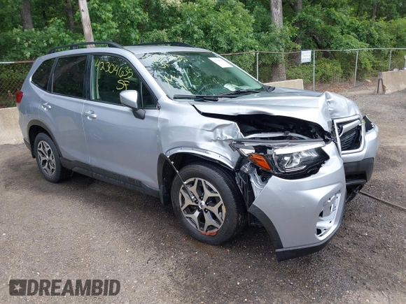 2020 Subaru Forester Premium z VIN JF2SKAJC1LH457523, wystawiony jako IAAI lot #42304635 z przebiegiem 30 390 mil mil oraz . Historia ofert i sprzedaży dostępna na DreamBid. Obrazek 1.