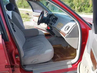 1997 Mercury Grand Marquis GS z VIN 2MELM74W4VX723365, wystawiony jako IAAI lot #42418646 z przebiegiem 197 362 mil mil oraz . Historia ofert i sprzedaży dostępna na DreamBid. Obrazek 5.