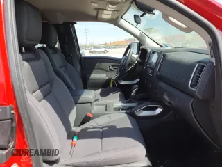 2024 Nissan Frontier S z VIN 1N6ED1CM7RN653551, wystawiony jako Copart lot #52732385 z przebiegiem 23 177 mil mil oraz Szkoda całkowita • Salvage title. Historia ofert i sprzedaży dostępna na DreamBid. Obrazek 10.