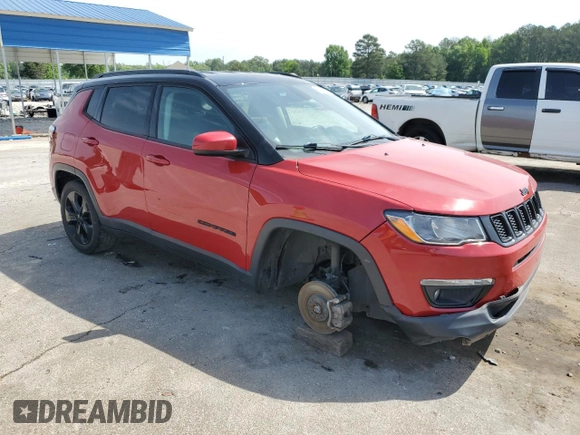 2020 Jeep Compass Latitude with VIN 3C4NJCBB0LT129253, listed as a Copart auction lot 57037305 with 136,006 mi miles and Salvage title. Bid and sale history available at DreamBid. Image 4.