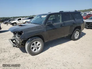 2022 Toyota 4Runner SR5 with VIN JTEEU5JR0N5260179, listed as a Copart auction lot 52883395 with 134,025 mi miles and Salvage Title. Bid and sale history available at carsss.com. Image 1.