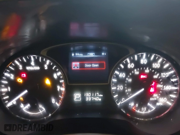 2014 Nissan Pathfinder Platinum with VIN 5N1AR2MM4EC603120, listed as a IAAI auction lot 41295992 with 130,117 mi miles and . Bid and sale history available at DreamBid. Image 7.