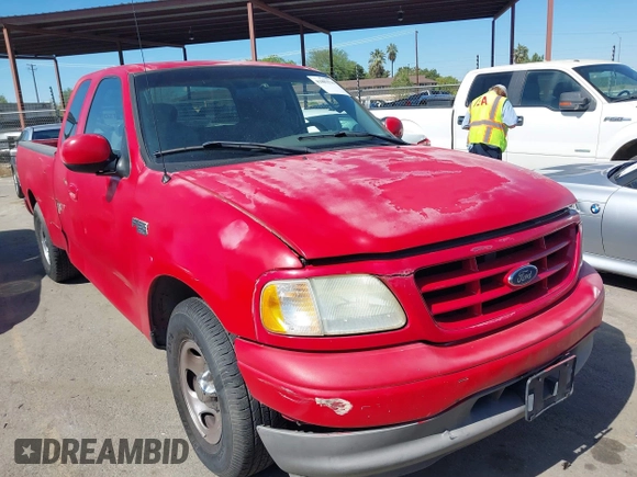 2003 Ford F-150 XL with VIN 1FTRX17293NB92395, listed as a IAAI auction lot 41885536 with 1 mi miles. Bid and sale history available at carsss.com. Image 1.