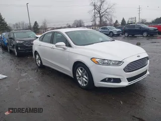 2016 Ford Fusion SE with VIN 1FA6P0HD2G5127171, listed as a IAAI auction lot 41667020 with 89,642 mi miles. Bid and sale history available at carsss.com. Image 1.
