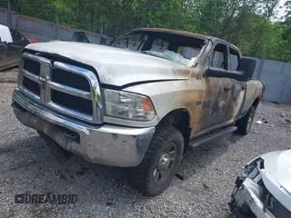 2014 Ram 2500 Tradesman с VIN 3C6UR5HJ3EG173684, выставлен на аукционе IAAI как лот 42531859 с пробегом Не указан миль и . История ставок и продаж доступна на DreamBid. Изображение 2.