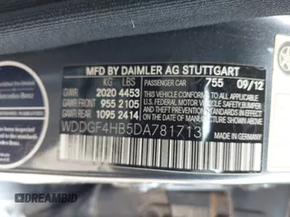 2013 Mercedes-Benz C 250 Sport z VIN WDDGF4HB5DA781713, wystawiony jako IAAI lot #42109186 z przebiegiem 142 167 mil mil oraz . Historia ofert i sprzedaży dostępna na DreamBid. Obrazek 9.