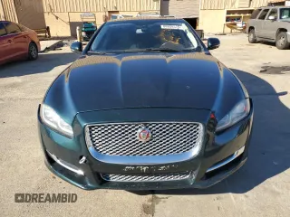 2016 Jaguar XJ Portfolio with VIN SAJWA2G71G8V94388, listed as a Copart auction lot 88039335 with Not provided miles and Clean title. Bid and sale history available at DreamBid. Image 5.