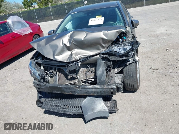 2019 Toyota Corolla L with VIN 2T1BURHE0KC204159, listed as a IAAI auction lot 41841875 with Not Provided miles. Bid and sale history available at carsss.com. Image 6.