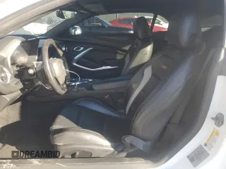 2019 Chevrolet Camaro 2SS z VIN 1G1FH3D79K0133072, wystawiony jako Copart lot #87183404 z przebiegiem 103 402 mil mil oraz Szkoda całkowita • Salvage title. Historia ofert i sprzedaży dostępna na DreamBid. Obrazek 7.