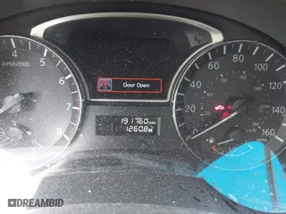 2015 Nissan Altima 2.5 with VIN 1N4AL3AP2FC179390, listed as a IAAI auction lot 41833729 with 191,760 mi miles. Bid and sale history available at carsss.com. Image 7.
