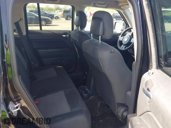 2013 Jeep Patriot Sport with VIN 1C4NJPBA1DD272752, listed as a IAAI auction lot 42080920 with 153,526 mi miles. Bid and sale history available at carsss.com. Image 8.