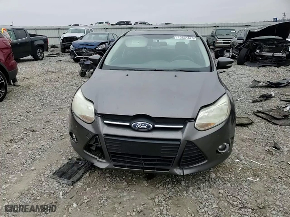 2014 Ford Focus SE with VIN 1FADP3F2XEL156792, listed as a Copart auction lot 43631425 with 201,974 mi miles and Salvage Title. Bid and sale history available at carsss.com. Image 10.
