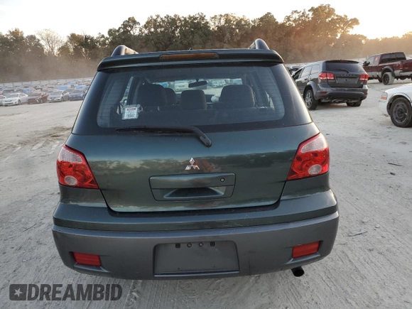 2005 Mitsubishi Outlander LS with VIN JA4LX31F55U007095, listed as a Copart auction lot 82609084 with 190,298 mi miles and Clean Title. Bid and sale history available at carsss.com. Image 6.