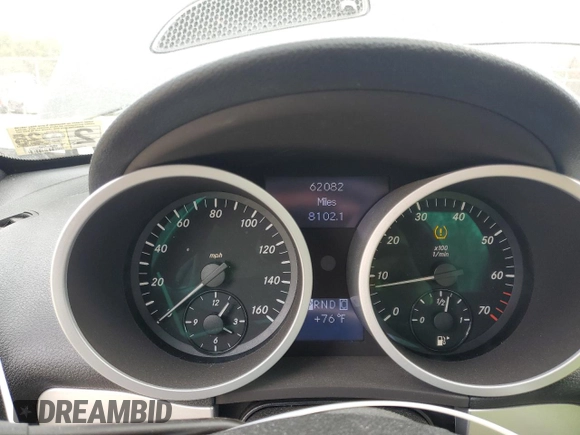 2008 Mercedes-Benz SLK-Class 3.0L with VIN WDBWK54F98F177511, listed as a Copart auction lot 51162175 with 62,082 mi miles and Salvage Title. Bid and sale history available at carsss.com. Image 9.