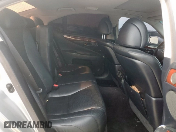 2010 Lexus LS 460 with VIN JTHBL5EF7A5092639, listed as a Copart auction lot 58069975 with 186,078 mi miles and Salvage title. Bid and sale history available at DreamBid. Image 10.