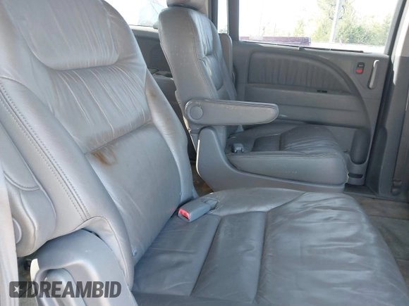 2005 Honda Odyssey EX-L z VIN 5FNRL38715B014905, wystawiony jako IAAI lot #41986395 z przebiegiem 191 029 mil mil oraz . Historia ofert i sprzedaży dostępna na DreamBid. Obrazek 8.