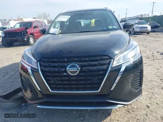 2021 Nissan Kicks SV with VIN 3N1CP5CV6ML523452, listed as a IAAI auction lot 41910818 with 73,242 mi miles. Bid and sale history available at carsss.com. Image 11.