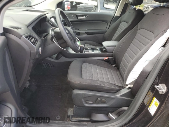 2020 Ford Edge SE z VIN 2FMPK3G90LBA90523, wystawiony jako Copart lot #56247645 z przebiegiem 83 010 mil mil oraz Nie do naprawy • Non repairable. Historia ofert i sprzedaży dostępna na DreamBid. Obrazek 7.