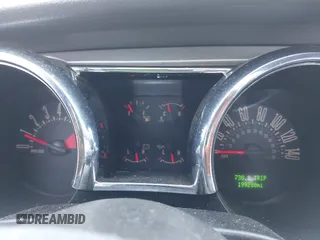 2006 Ford Mustang GT Deluxe с VIN 1ZVFT82H865196619, выставлен на аукционе IAAI как лот 42408724 с пробегом 199 280 миль миль и . История ставок и продаж доступна на DreamBid. Изображение 7.