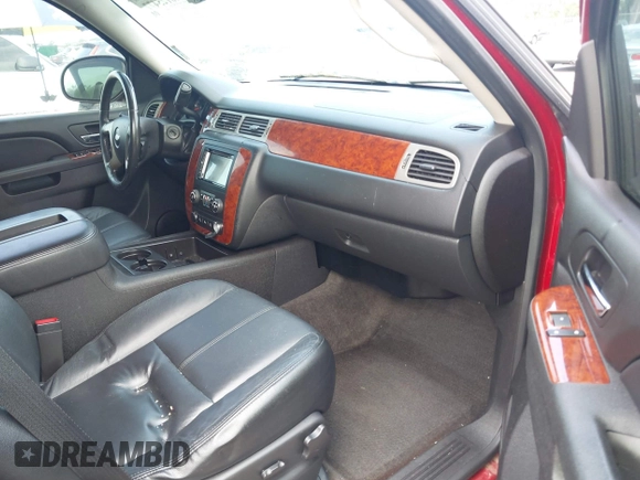 2013 Chevrolet Tahoe LS with VIN 1GNSCAE00DR359498, listed as a IAAI auction lot 40125477 with 156,100 mi miles and . Bid and sale history available at DreamBid. Image 5.