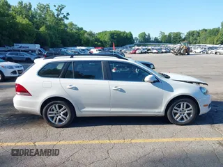 2013 Volkswagen Jetta TDI с VIN 3VWPL7AJ8DM662365, выставлен на аукционе IAAI как лот 42654920 с пробегом 145 785 миль миль и . История ставок и продаж доступна на DreamBid. Изображение 14.