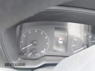 2024 Toyota Corolla LE z VIN 5YFB4MDE2RP107029, wystawiony jako IAAI lot #42585463 z przebiegiem Nie podano mil oraz . Historia ofert i sprzedaży dostępna na DreamBid. Obrazek 7.