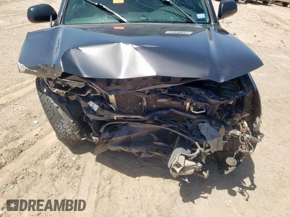 2013 Toyota Tacoma PreRunner z VIN 3TMJU4GN1DM139803, wystawiony jako Copart lot #57836825 z przebiegiem 138 899 mil mil oraz Szkoda całkowita • Salvage title. Historia ofert i sprzedaży dostępna na DreamBid. Obrazek 11.