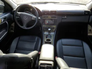 2007 Mercedes-Benz C 230 Sport с VIN WDBRF52H87A943973, выставлен на аукционе Copart как лот 63071965 с пробегом 158 823 миль миль и Списание • Salvage title. История ставок и продаж доступна на DreamBid. Изображение 8.