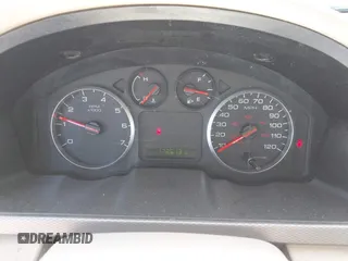 2005 Ford Five Hundred SE z VIN 1FAFP23185G168799, wystawiony jako IAAI lot #42202907 z przebiegiem Nie podano mil oraz . Historia ofert i sprzedaży dostępna na DreamBid. Obrazek 7.