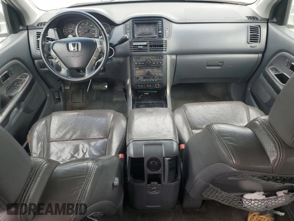 2005 Honda Pilot EX-L z VIN 2HKYF18735H570447, wystawiony jako Copart lot #53534485 z przebiegiem 339 522 mil mil oraz Szkoda całkowita • Salvage title. Historia ofert i sprzedaży dostępna na DreamBid. Obrazek 8.