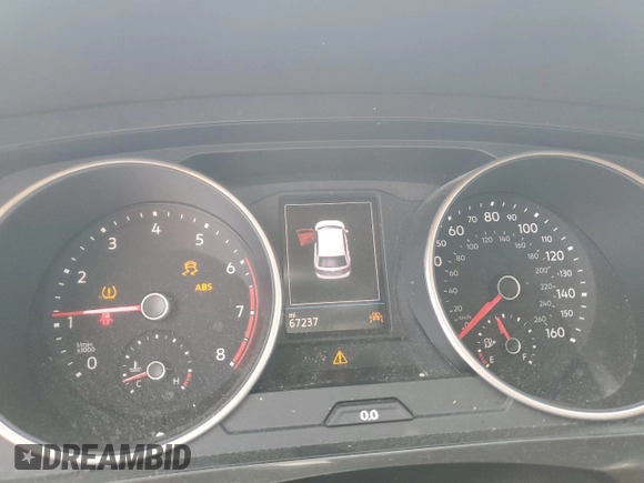 2018 Volkswagen Tiguan SEL with VIN 3VV2B7AX8JM154396, listed as a Copart auction lot 60984075 with 67,237 mi miles and Salvage title. Bid and sale history available at DreamBid. Image 9.